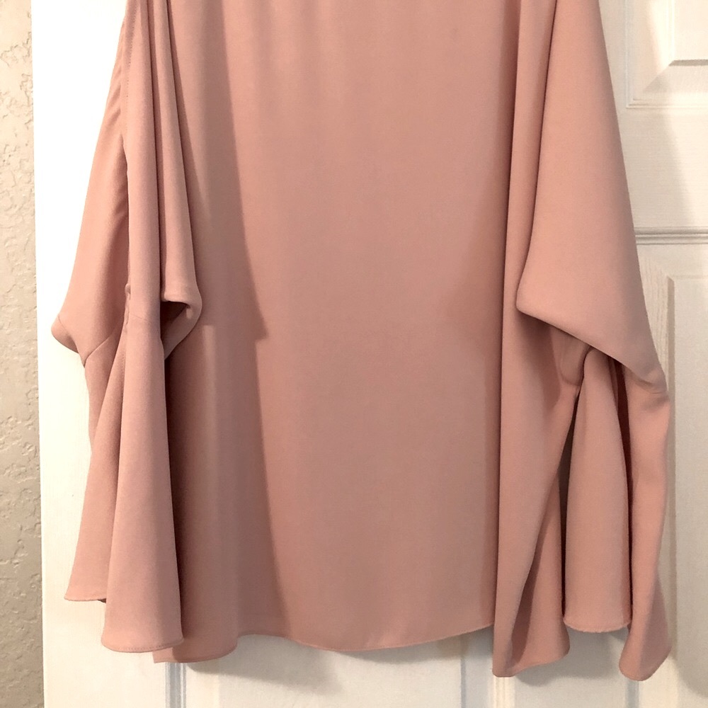 JAY GODFREY DUSTY ROSE LONG FLARED SLEEVE COLD SHOULDER TOP BLOUSE SIZE 6